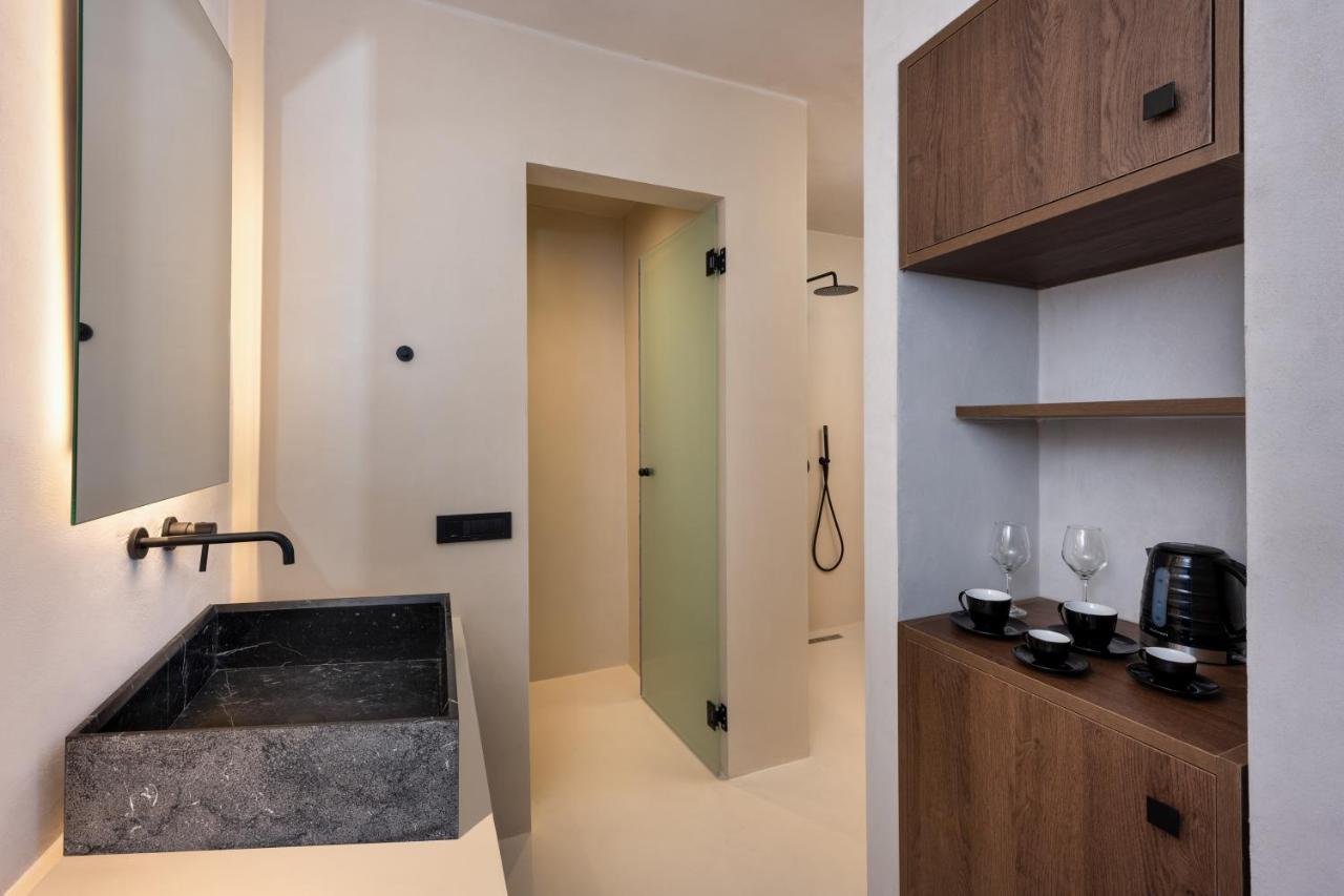 Azanti Suites - Adults Only Megalochori  Exteriör bild