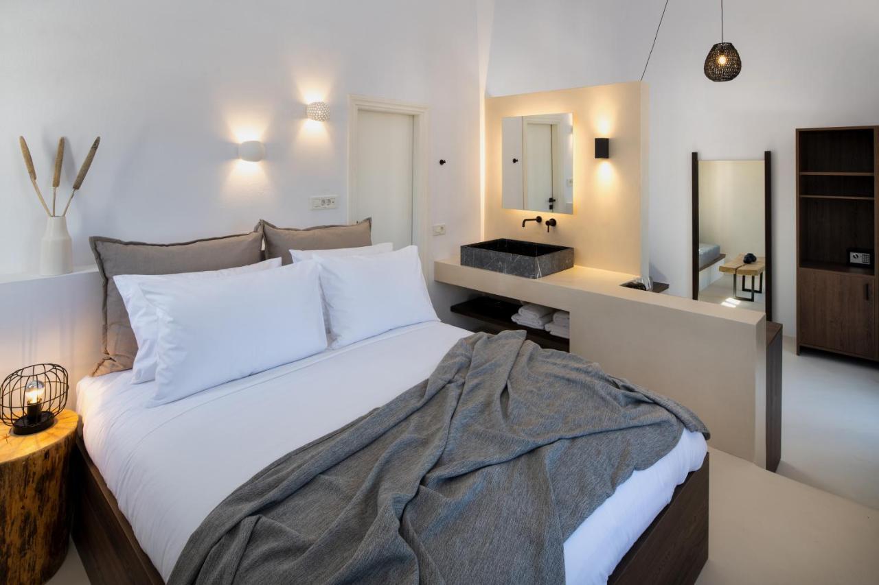 Azanti Suites - Adults Only Megalochori  Exteriör bild